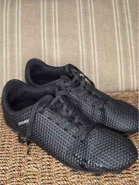 Bravas Soccer Cleats Boys Youth 4 D Black Super Goal